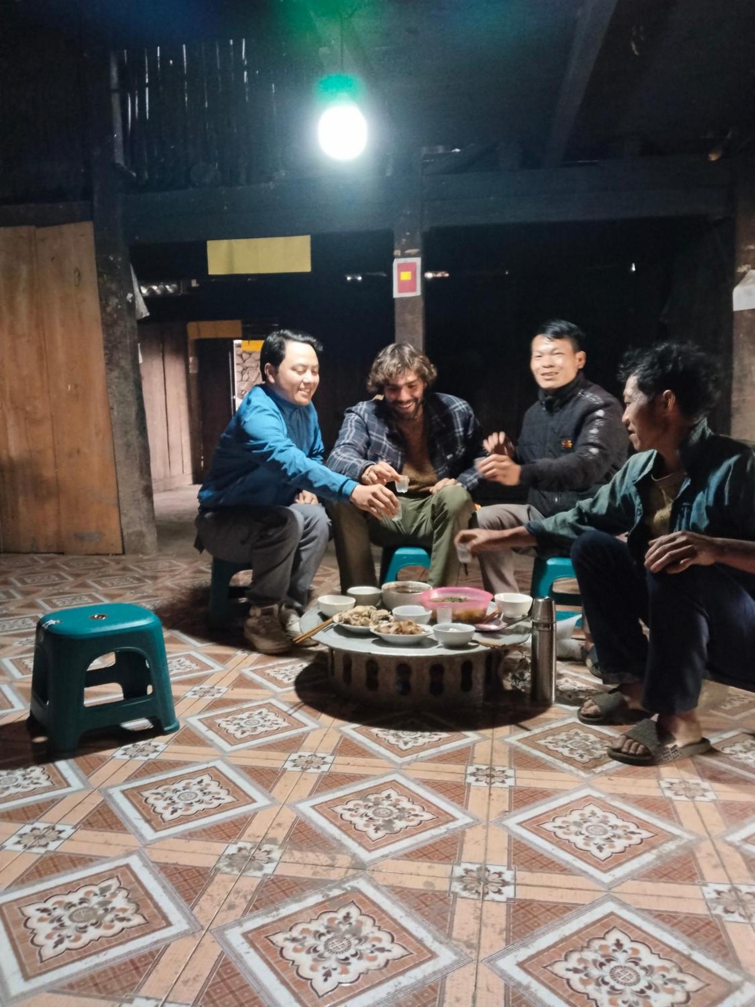 Làng CacDuong Thuong - Eco House公寓 外观 照片